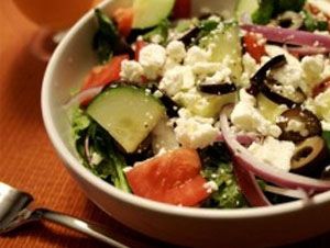 Ensaladas cal�ricas: cuidado con las salsas