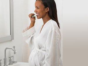 Vigile la salud buco-dental durante el embarazo